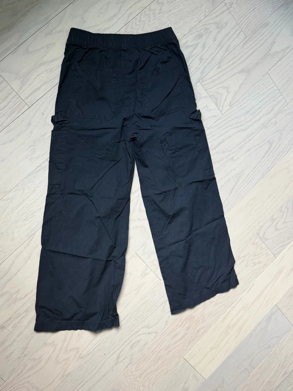 Girls Black Cargo Wide Leg Pants - Classic Utility Style Never worn!